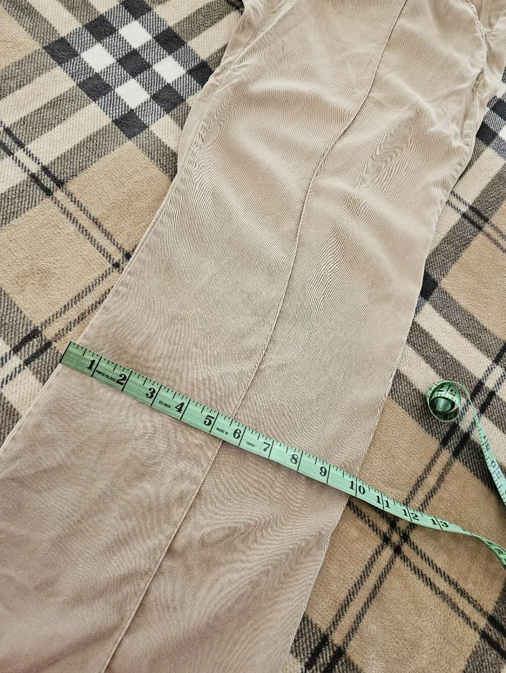 Everyday Wide-Leg Pants in Tan - Picture 8 of 9